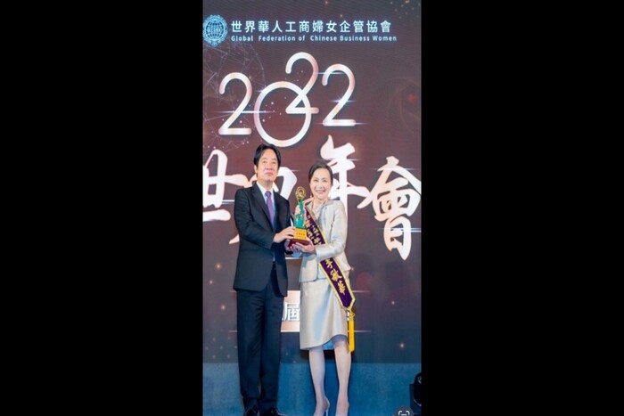 李敏華榮獲2022華冠獎。圖片
