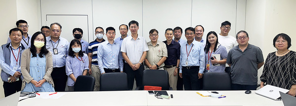 文大碳資產管理與認證中心協助台灣中華化學公司推動溫室氣體盤查計畫。