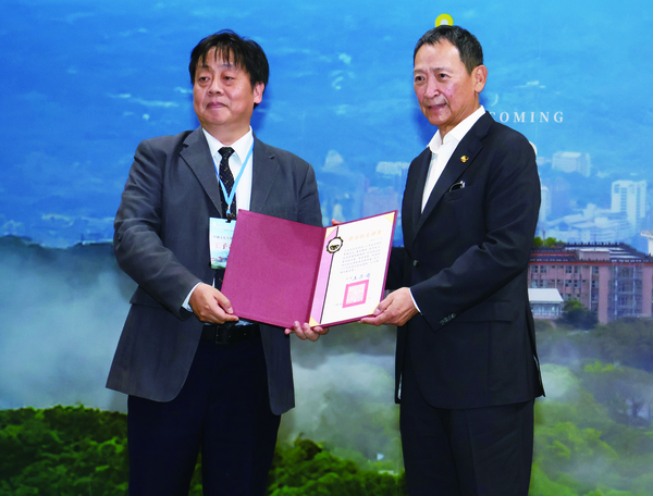 114 年度文大傑出校友 金鷹集團董事長王恆 : 成功來自於對細節的極致關注圖片